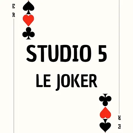 Le Joker - Neuf Et Equipe Centre *